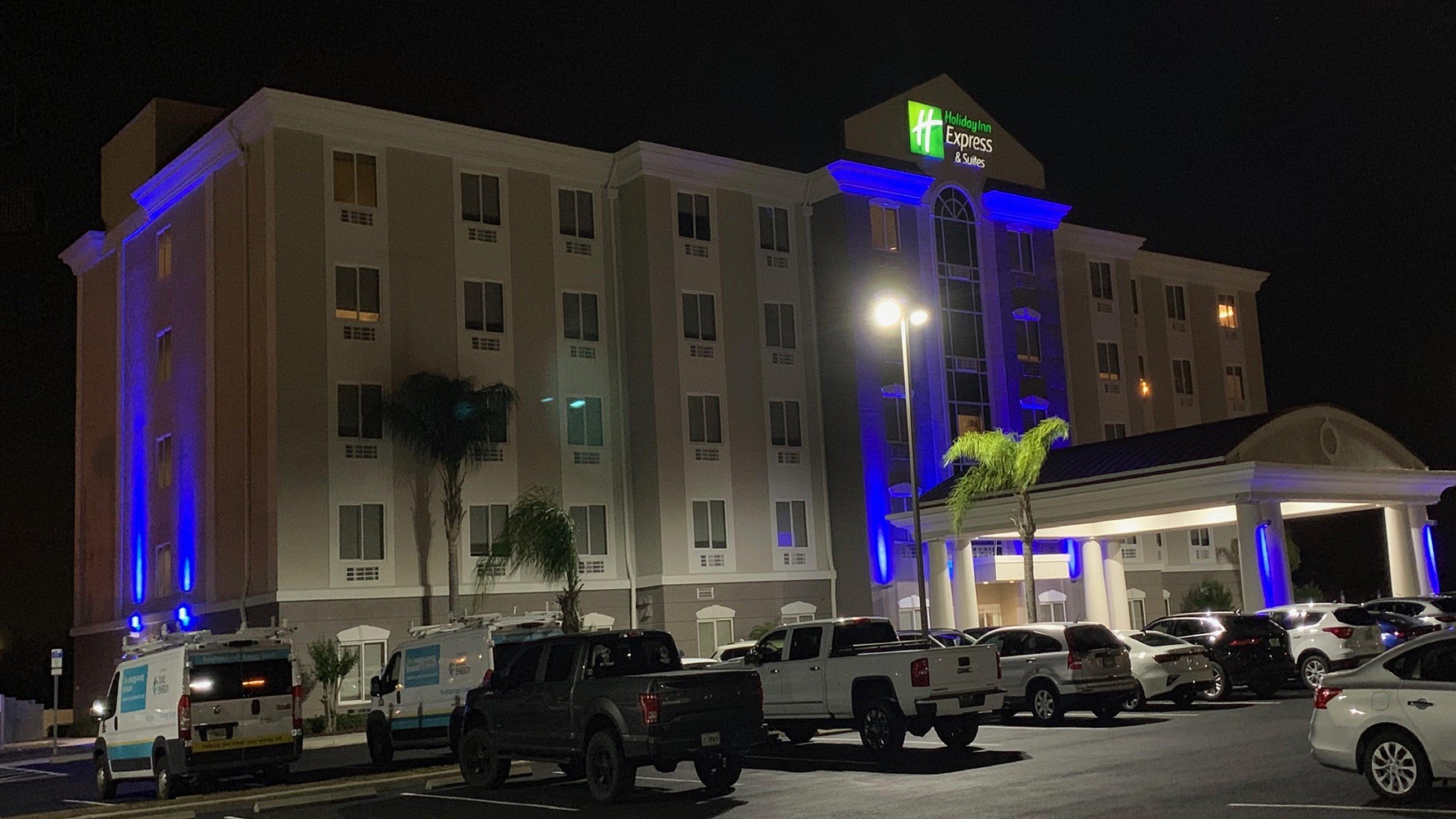 Holiday Inn Express Orlando - South Davenport By Ihg Exterior photo